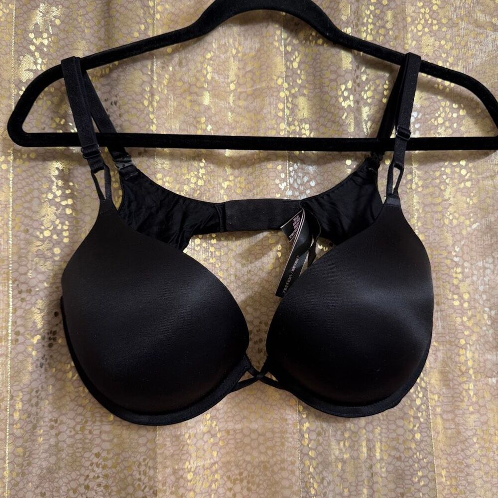 Victorias Secret Black Bombshell Pushup Plunge Add 2 Cups Bra 36C